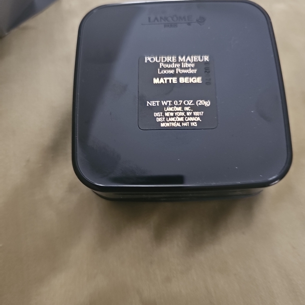 Lancome Poudre Majeur Loose Powder - Picture 3 of 7